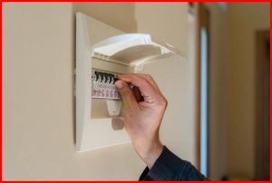 Ha a legjobb értékelésű villanyszerelőkre van szükséged, mi vagyunk az ideális választás a lakásfelújításodhoz.