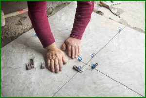 A 10x10 tervezési elv alkalmazása segíthet abban, hogy a kis helyiségeket praktikusan és hatékonyan rendezzük be, hogy az otthonunk minden része jól ki legyen használva.